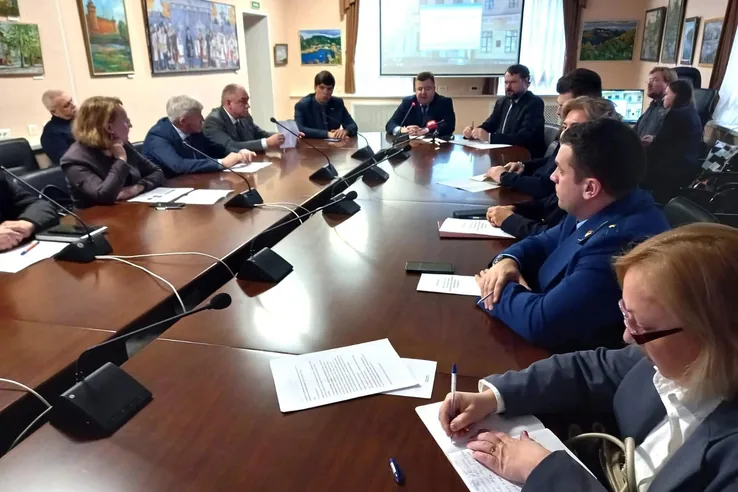 Участие представителей Академии безопасности в круглом столе "Вопросы противодействия экстремизму в информационном пространстве":